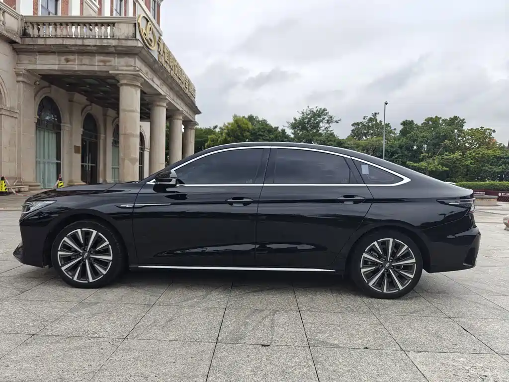 Chery Arrizo 8 — миниатюра 23
