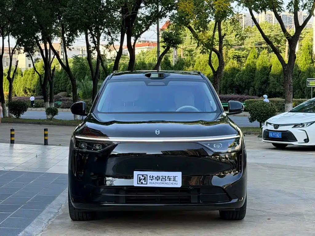 AITO AITO M8 — миниатюра 2