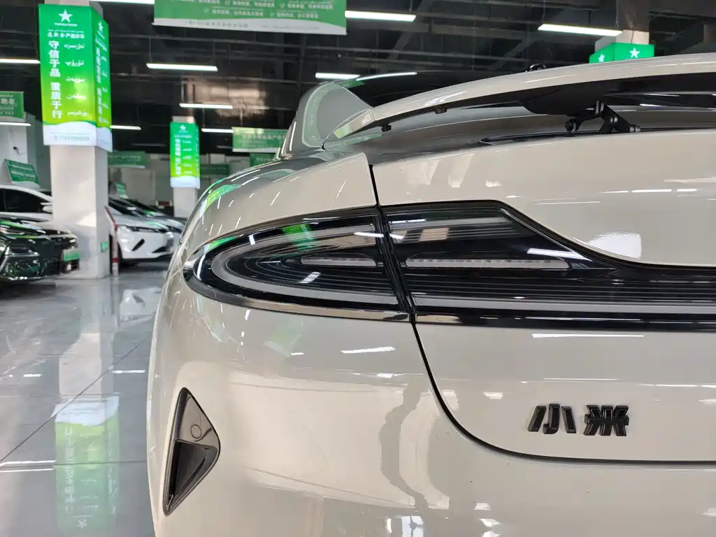 XIAOMI CAR XIAOMI SU7