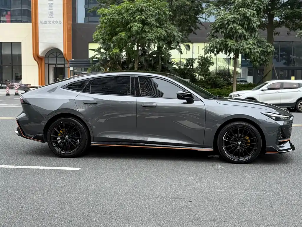 Changan UNI-V — миниатюра 11