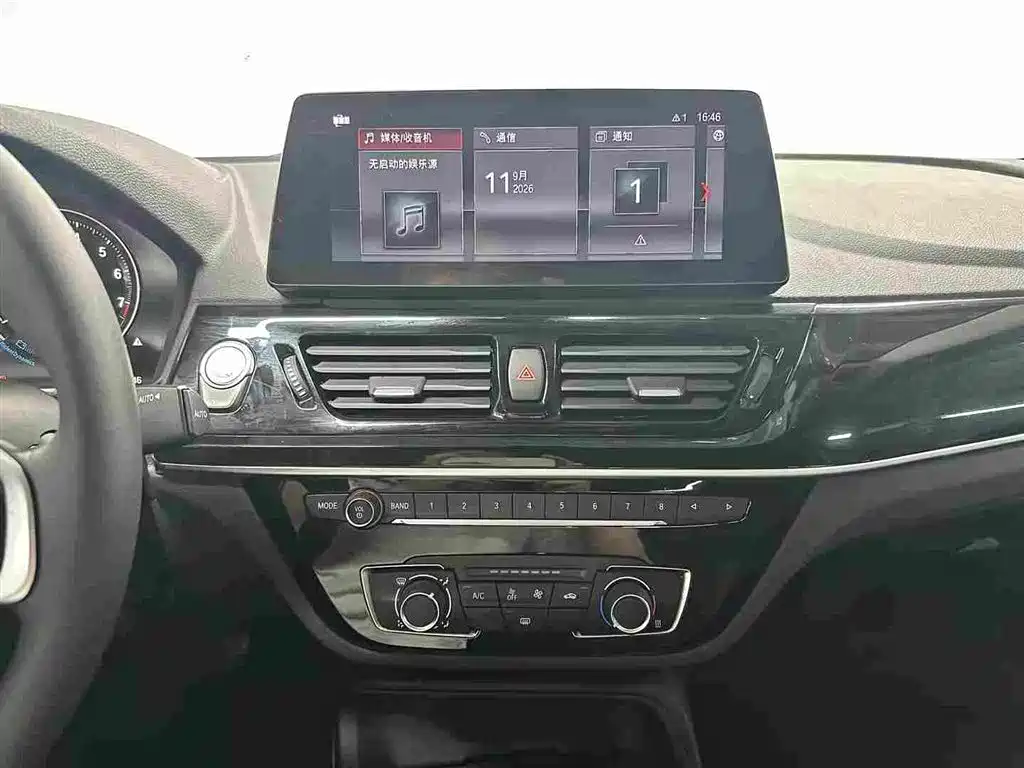 BMW 1 Series — миниатюра 9