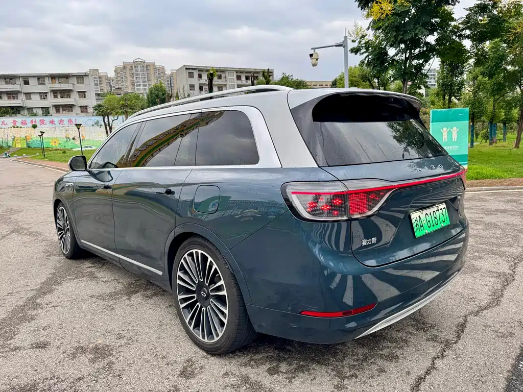 AITO AITO M9 — миниатюра 13