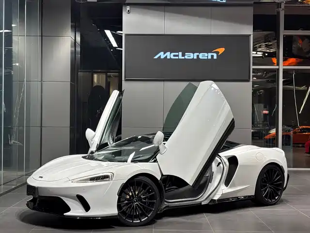 mclaren gt