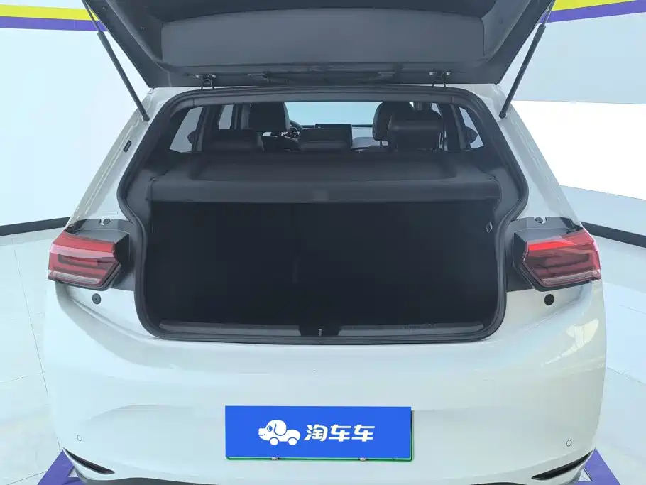 Volkswagen ID.3 — миниатюра 4