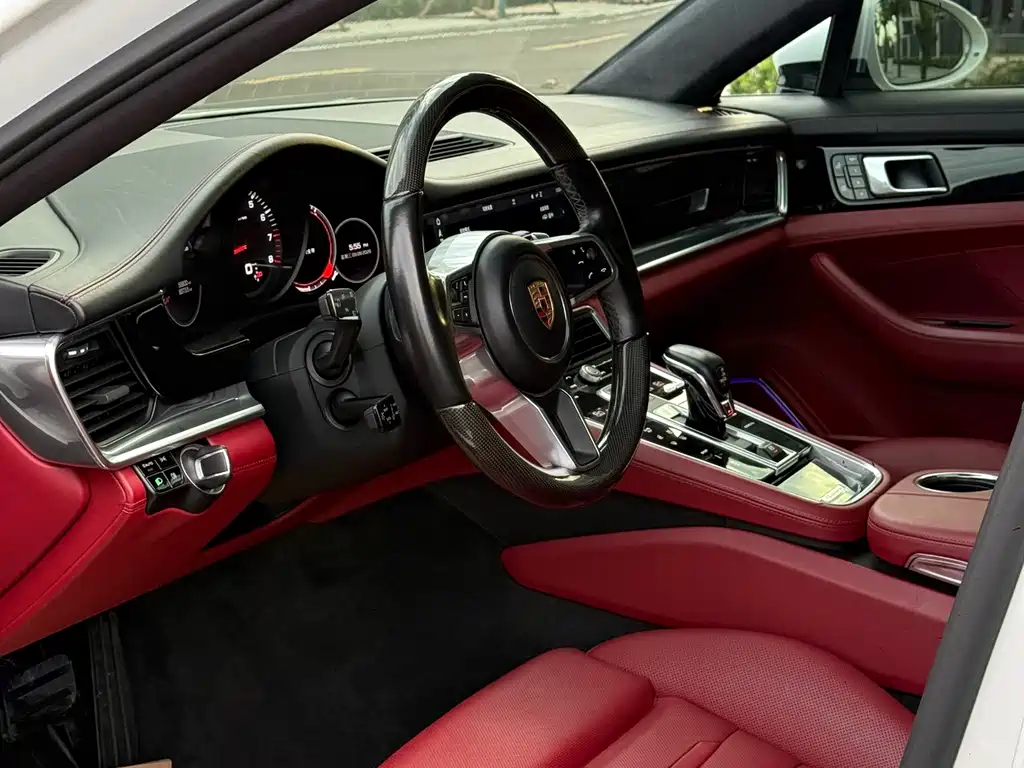 Porsche Panamera — миниатюра 5
