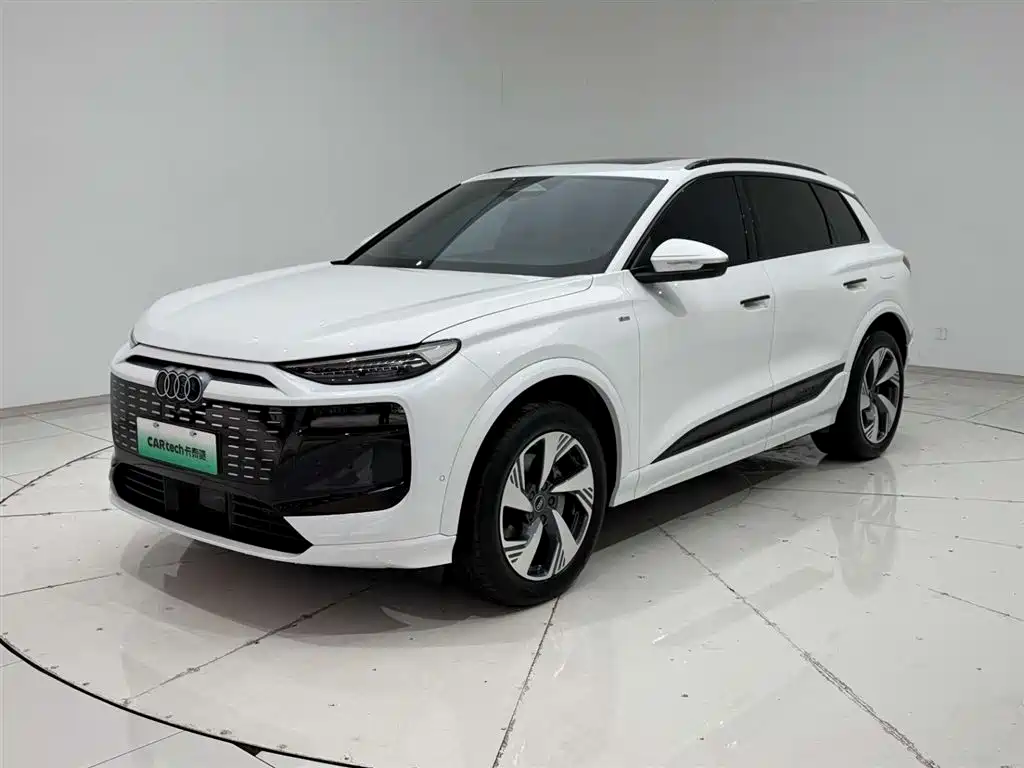 Audi Q6L e-tron