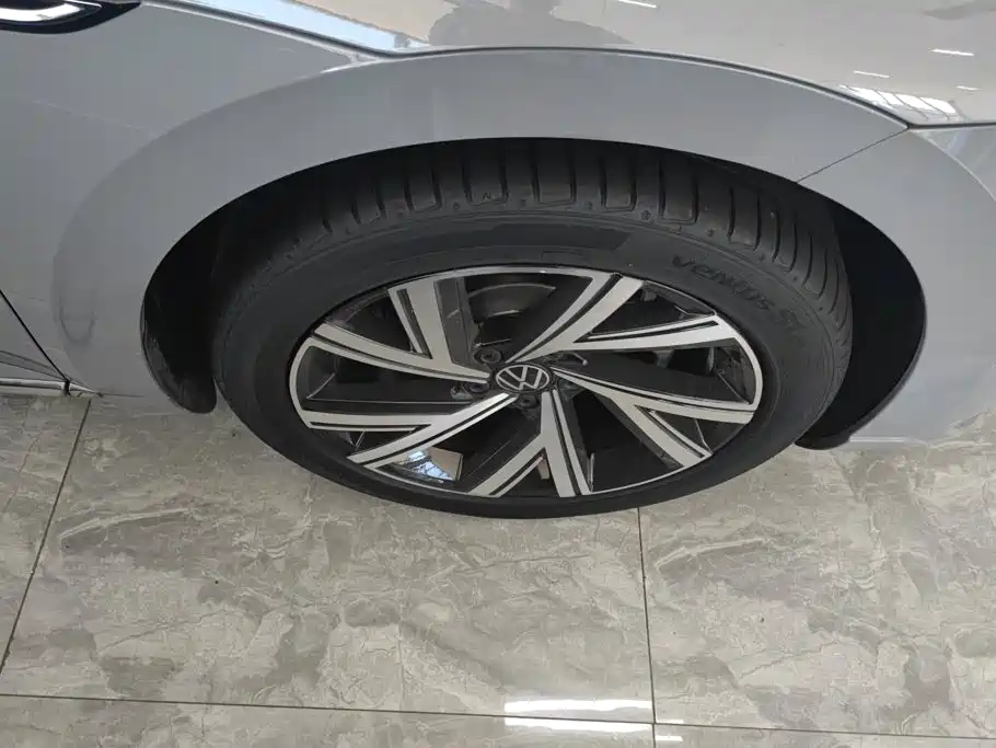 Volkswagen CC — миниатюра 6