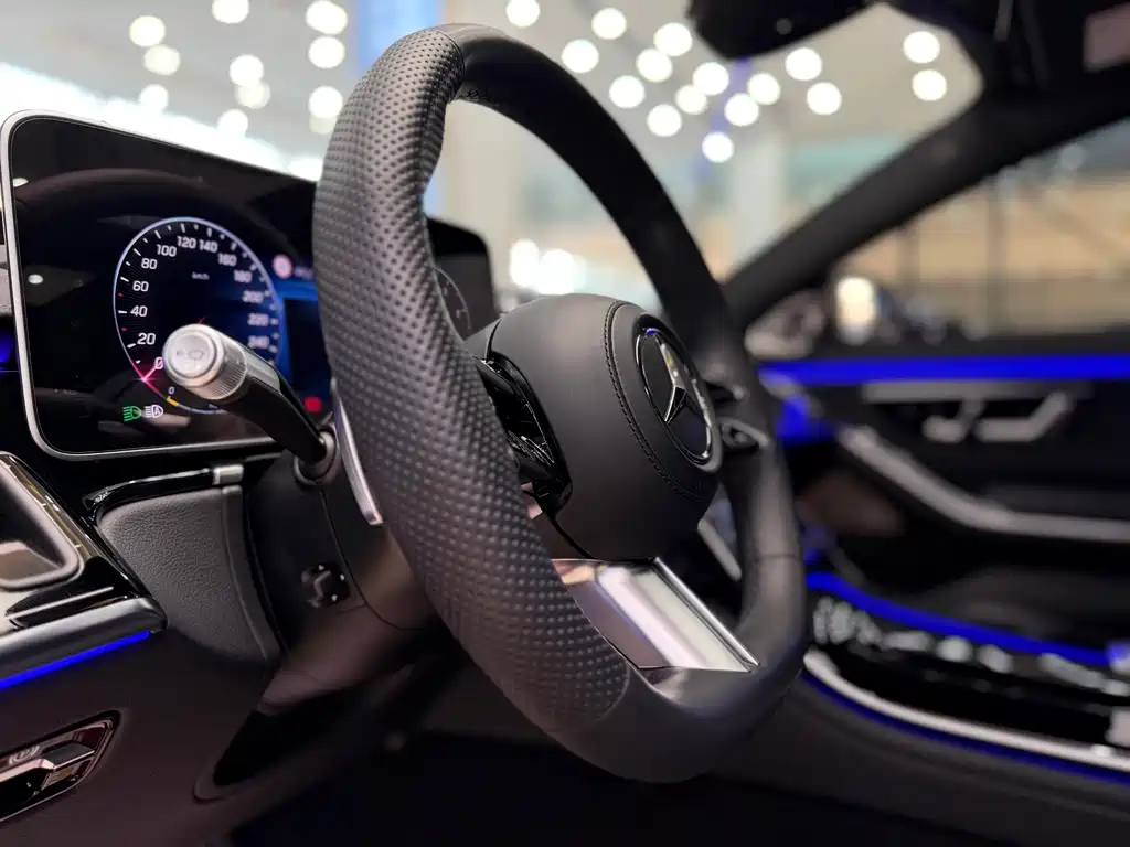 Mercedes-Benz S-Class — миниатюра 17