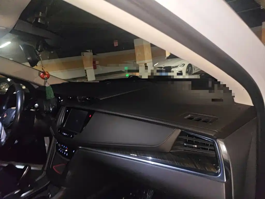 Cadillac XT5 — миниатюра 18