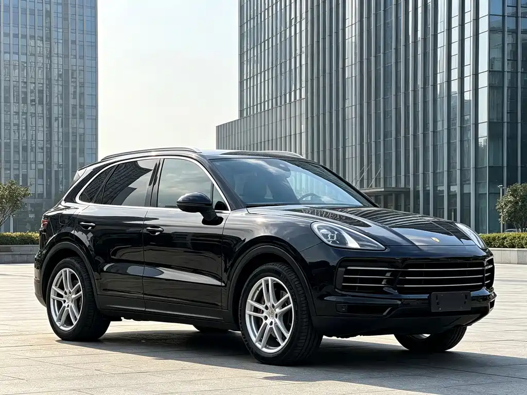 Porsche Cayenne — миниатюра 3
