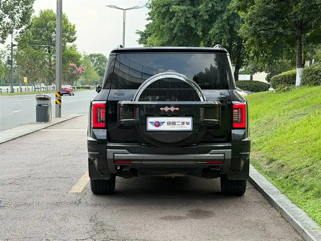 Fangchengbao Leopard 8 8 2025 Flagship 7 мест