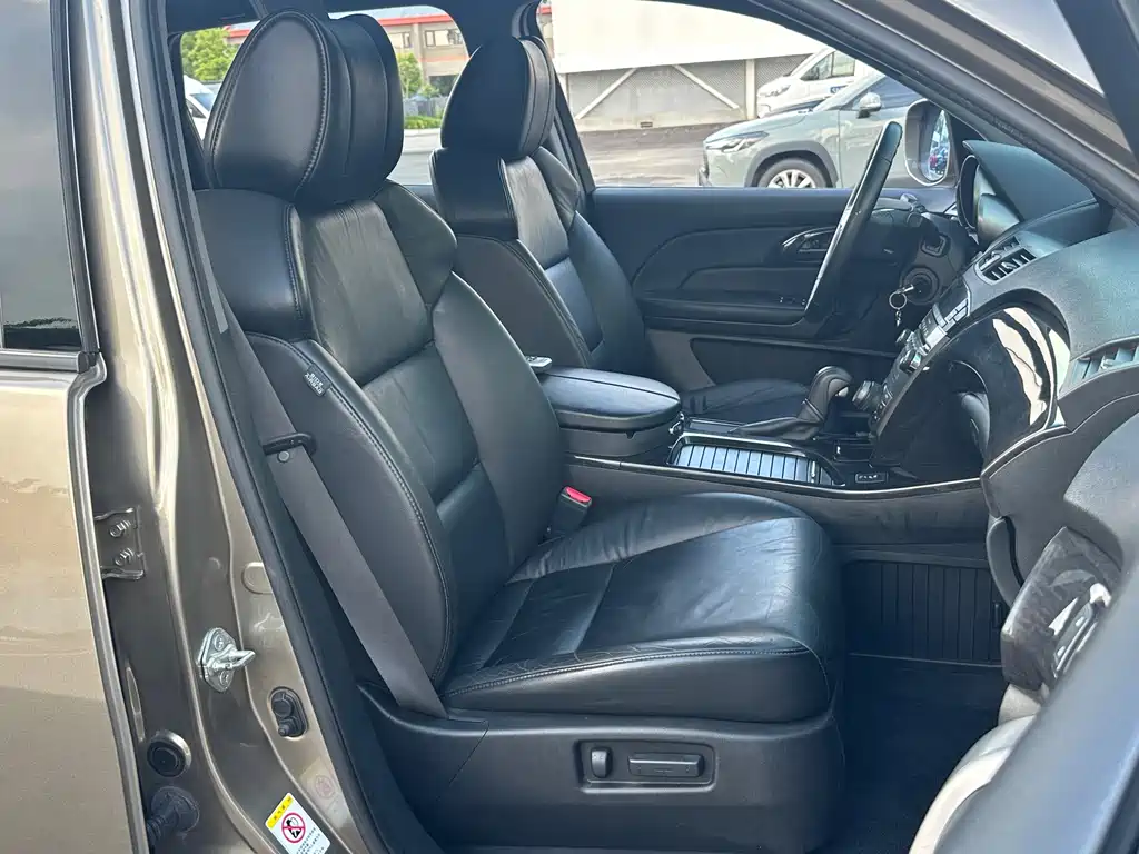 Acura MDX — миниатюра 23