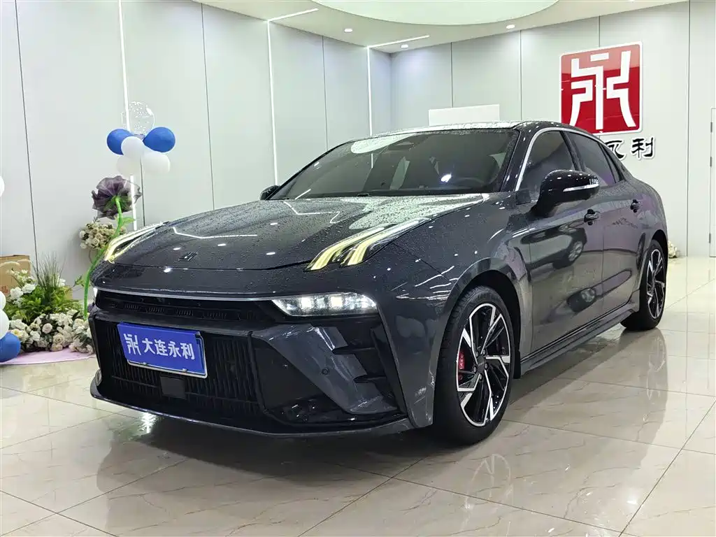 Купить Lynk & Co 03