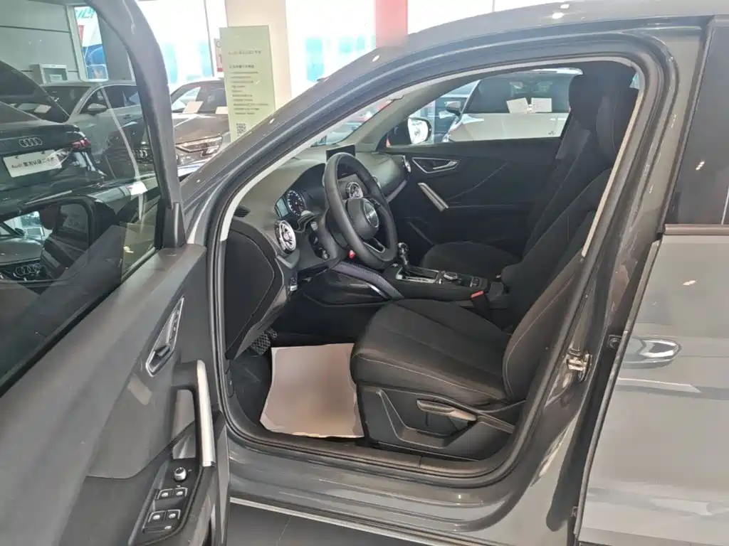 Audi Q2L — миниатюра 16