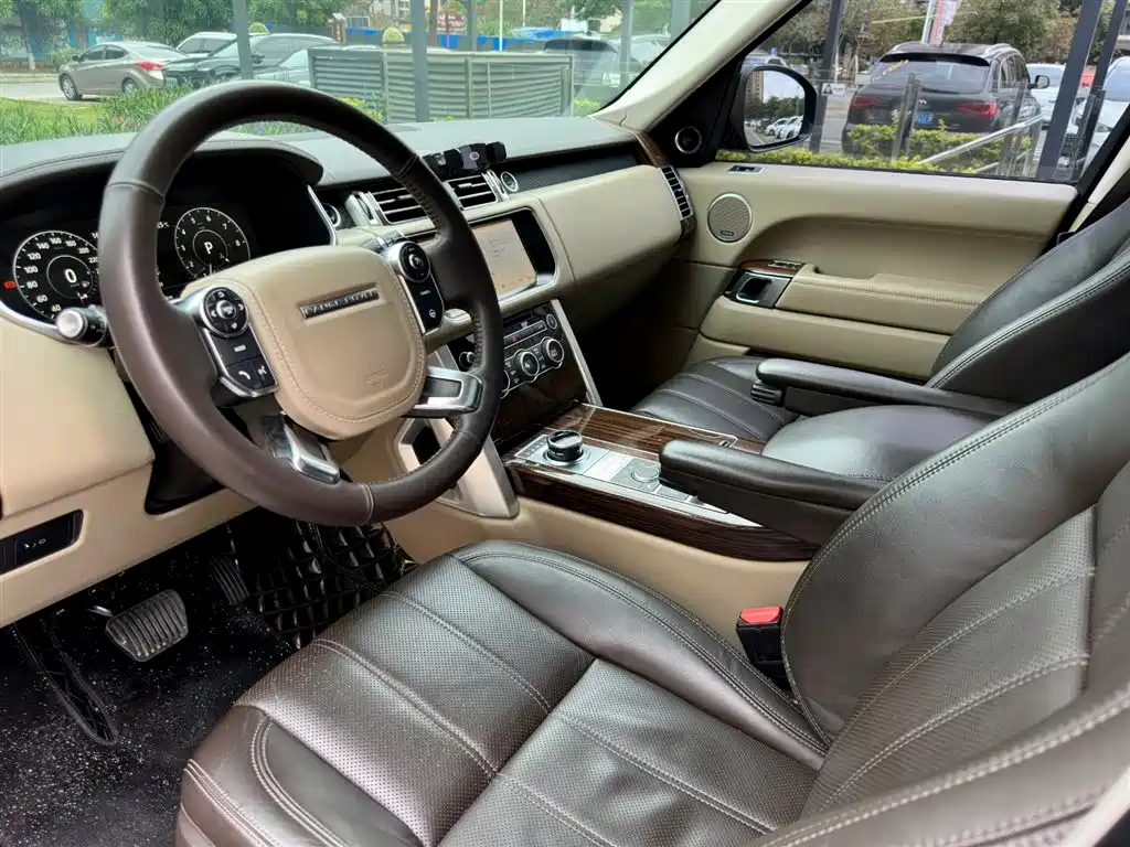 Land Rover Range Rover 2017 3.0 SC V6 Vogue Long Wheelbase