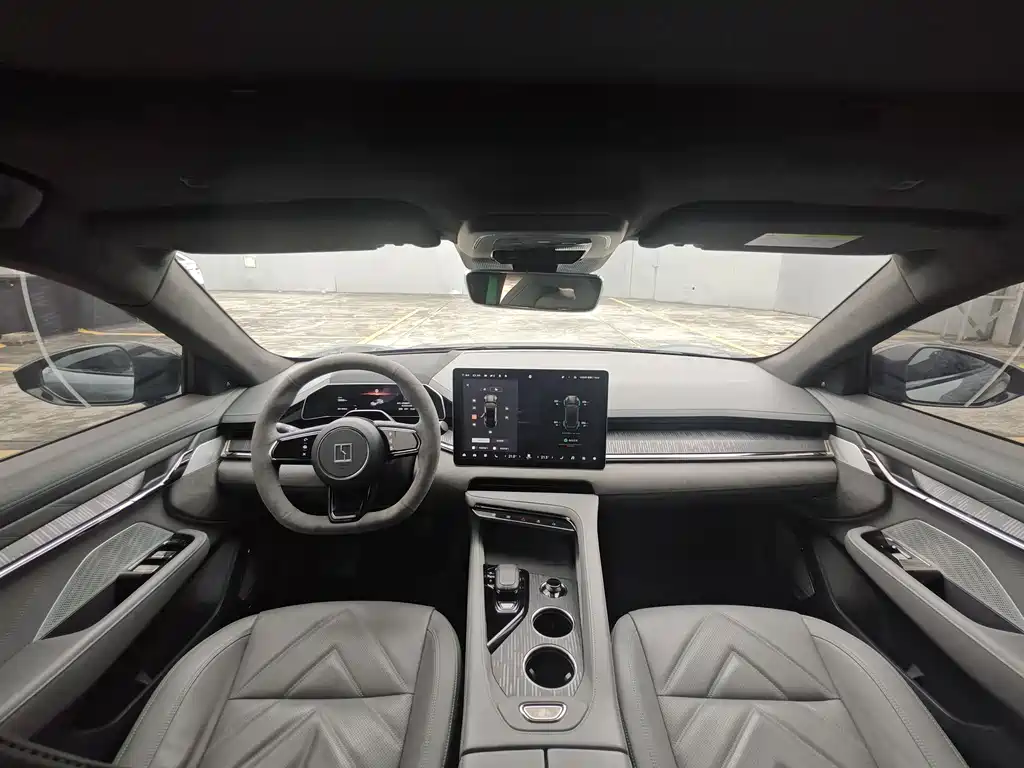 ZEEKR EXTREME KRYPTON 001