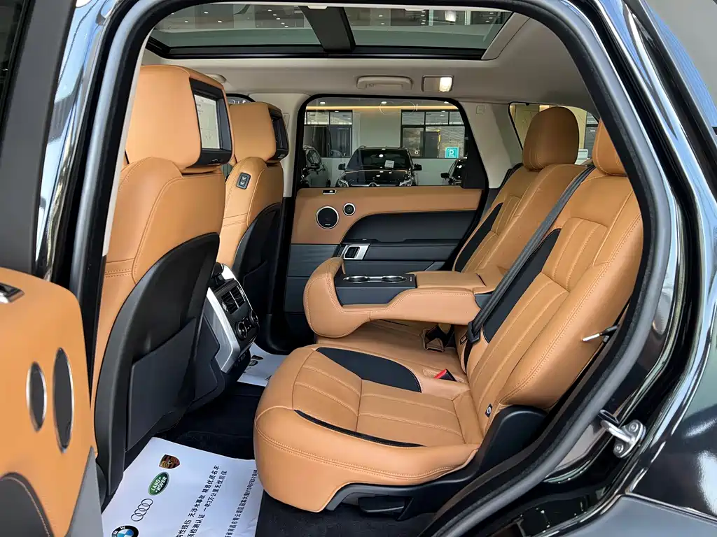 Land Rover Sport — миниатюра 9
