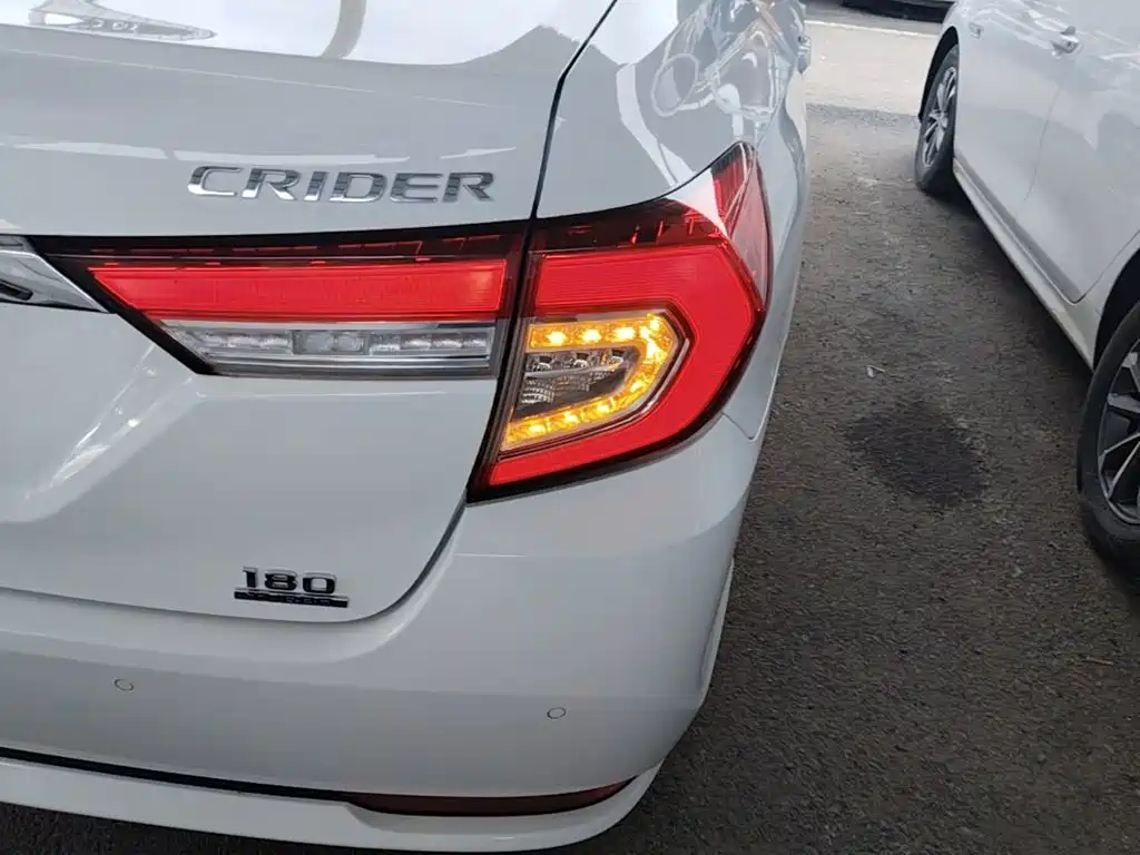Honda Crider 2019 180Turbo CVT Luxury VI