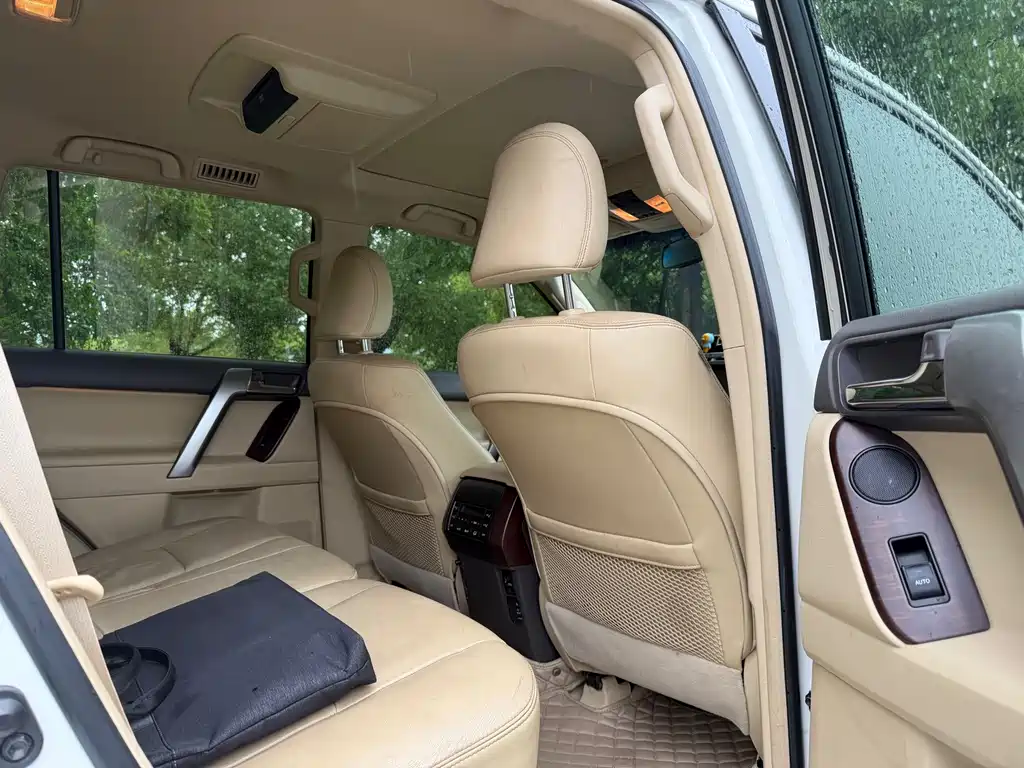 Toyota Land Cruiser Prado 2016 3.5L AT TX-L NAVI