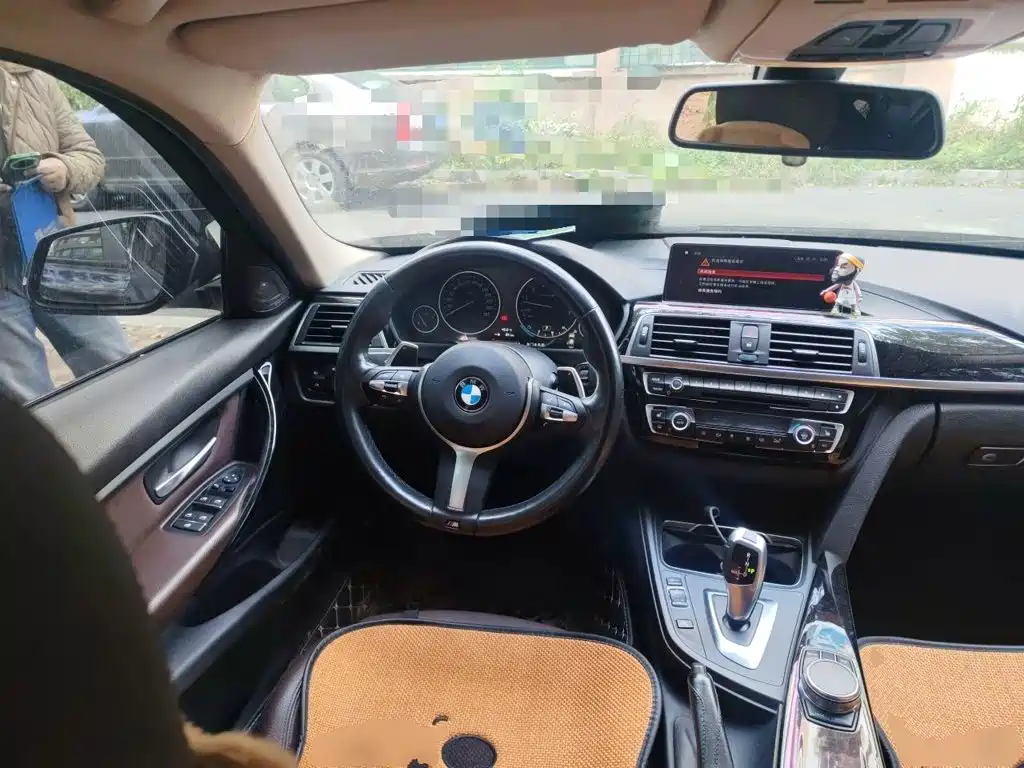 BMW 3 Series — миниатюра 11
