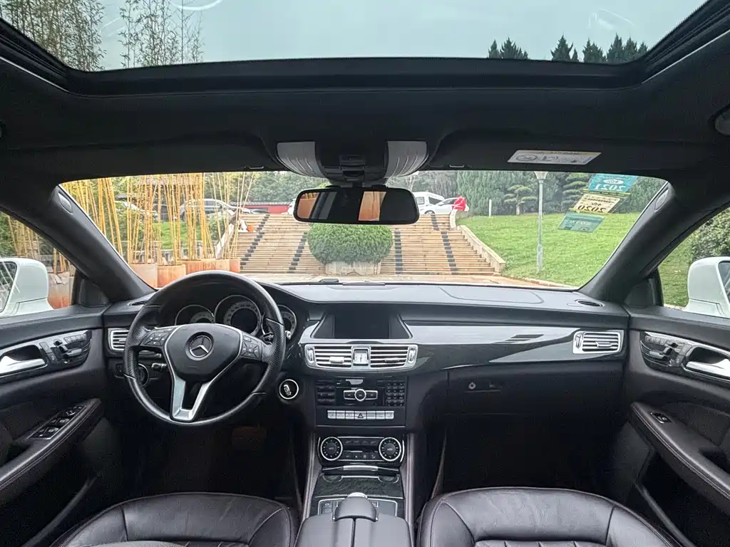 Mercedes-Benz CLS — миниатюра 6