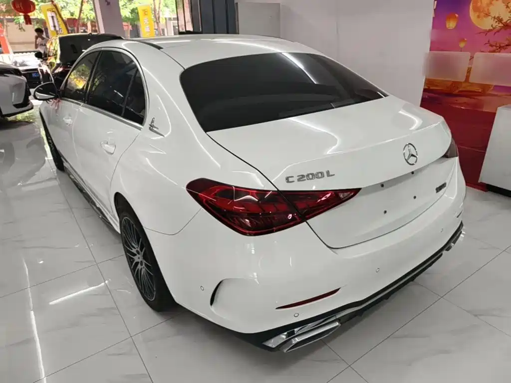 Mercedes-Benz C-Class — миниатюра 5