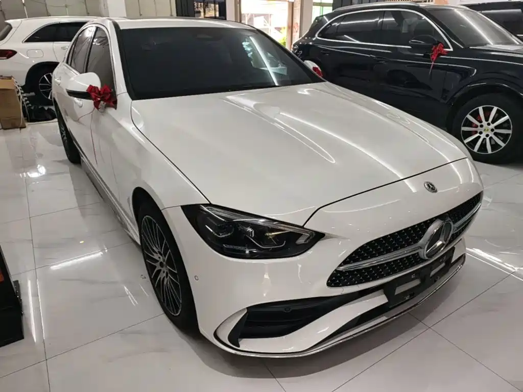 Mercedes-Benz C-Class — миниатюра 4