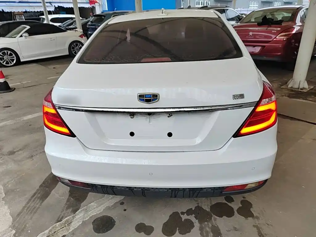 Geely Emgrand — миниатюра 6