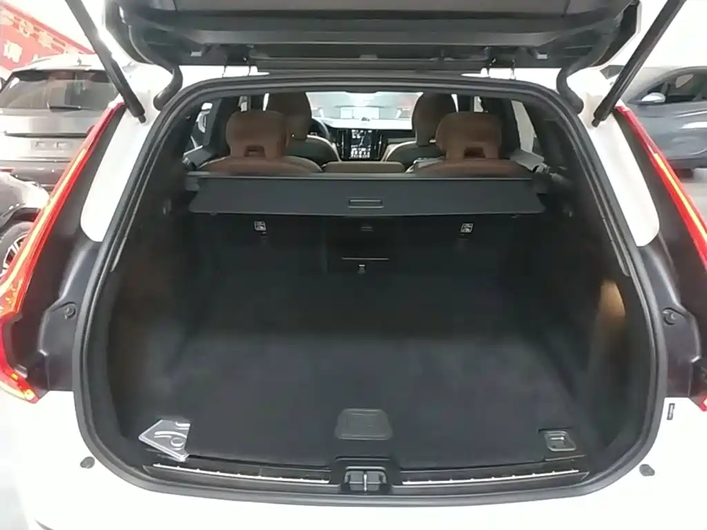 Volvo XC60 — миниатюра 19