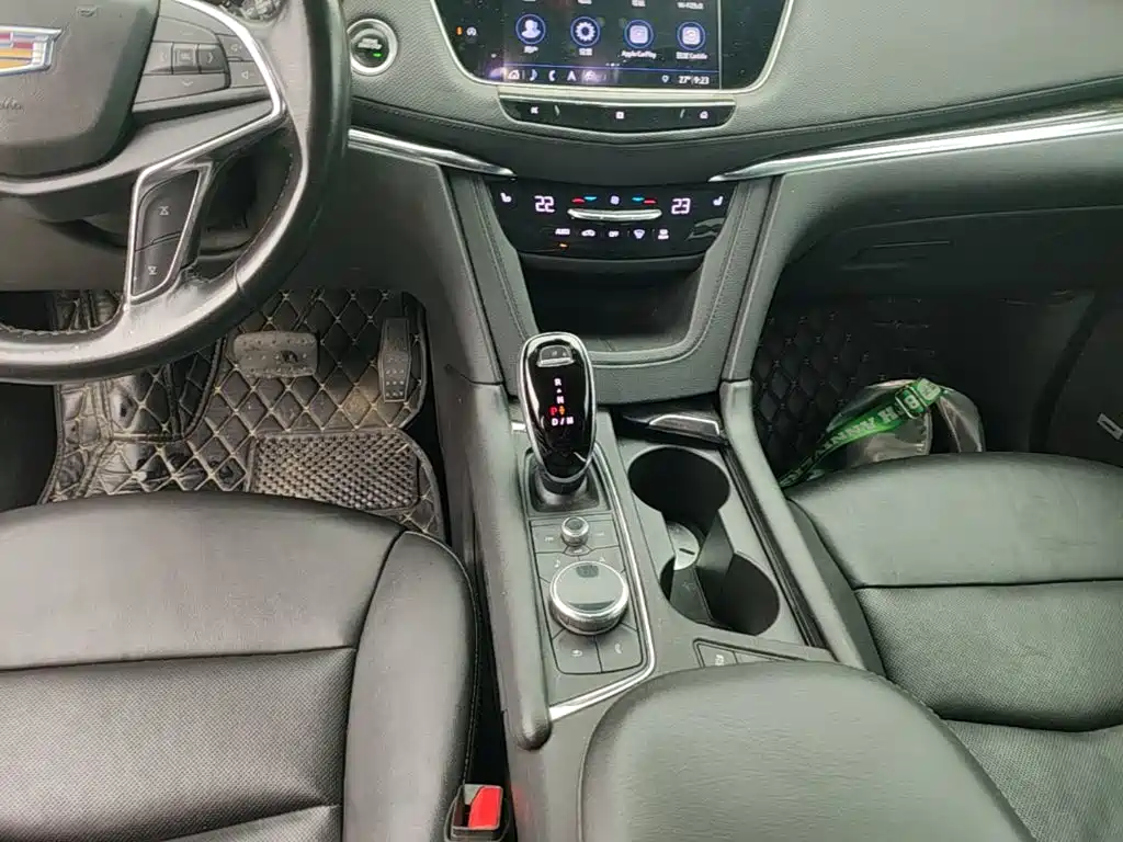 Cadillac XT5 — миниатюра 10