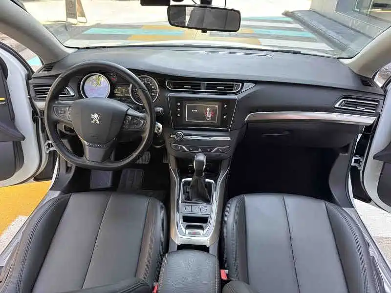 Peugeot 408 — миниатюра 6