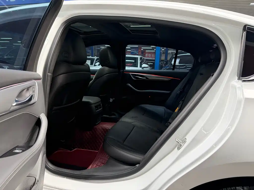 Cadillac CT5 2022 28T Luxury （ Standard ）