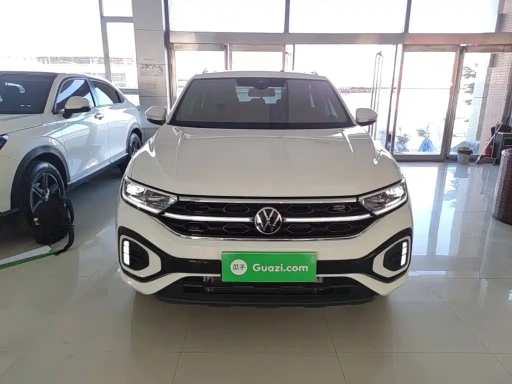 Volkswagen T-Roc — миниатюра 3