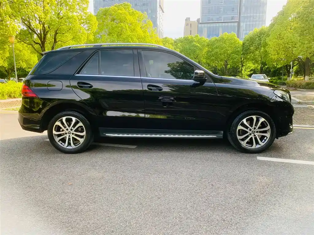 Mercedes-Benz GLE 2018 GLE 320 4MATIC