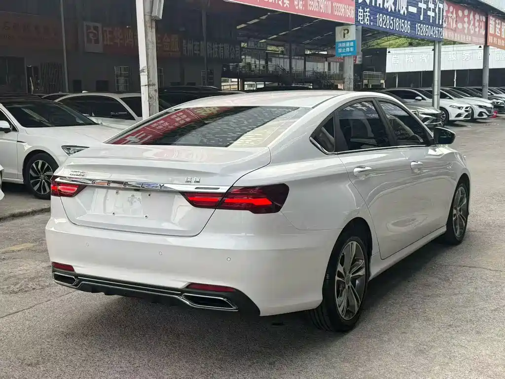 Geely Binrui — миниатюра 7