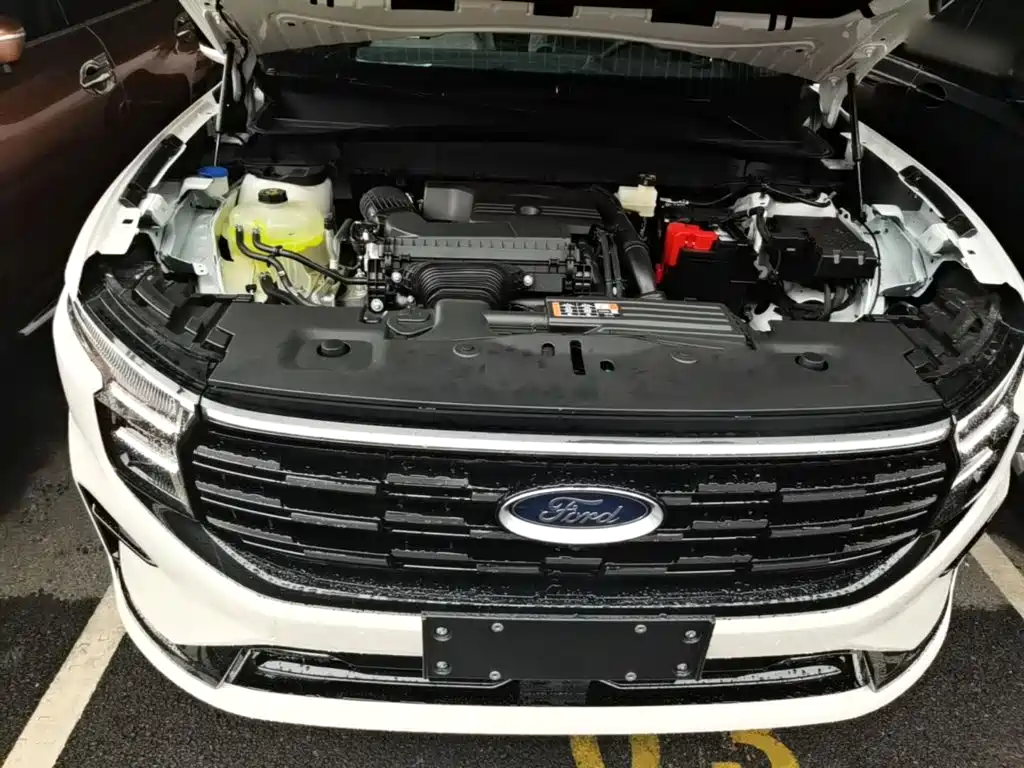 Ford Edge — миниатюра 20