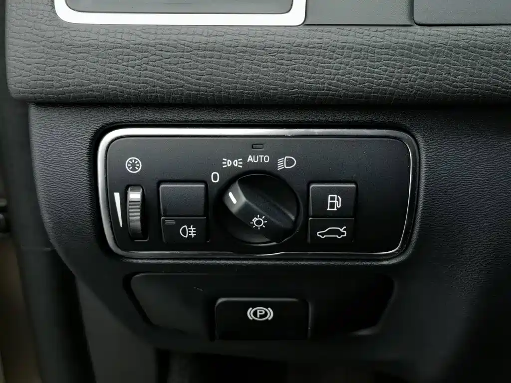 Volvo XC60 — миниатюра 21