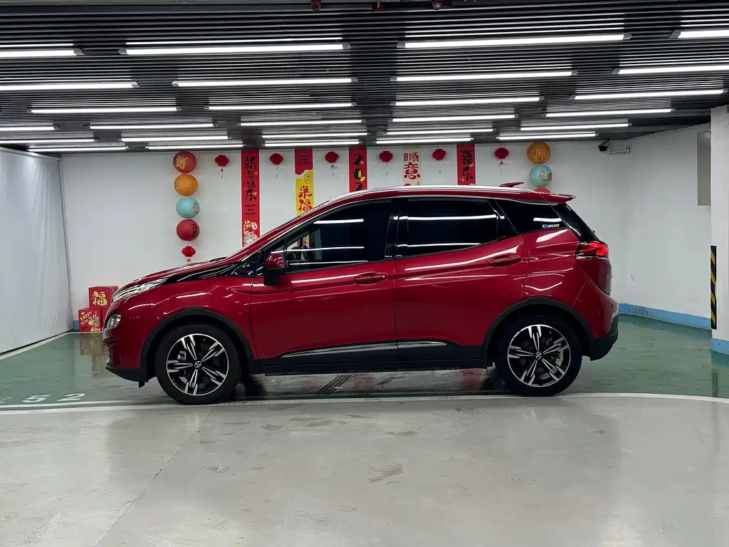 BAIC EX3 — миниатюра 4
