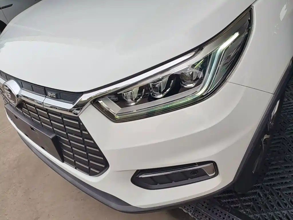 BYD Yuan EV — миниатюра 24