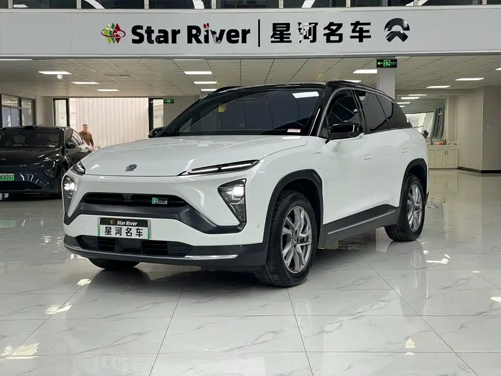 NIO ES6