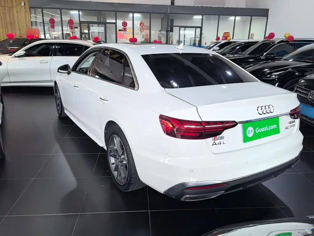 Audi A4L — миниатюра 5