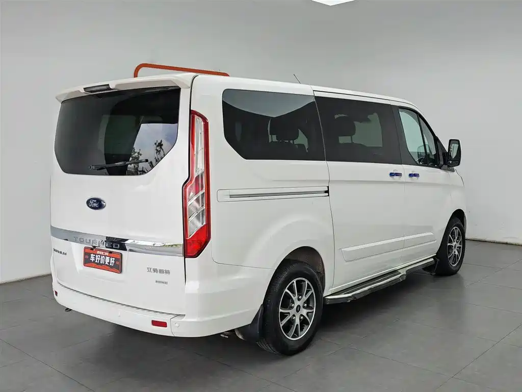Ford Tourneo 2017 2.0T AT