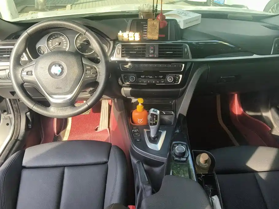 BMW 3 Series GT — миниатюра 12
