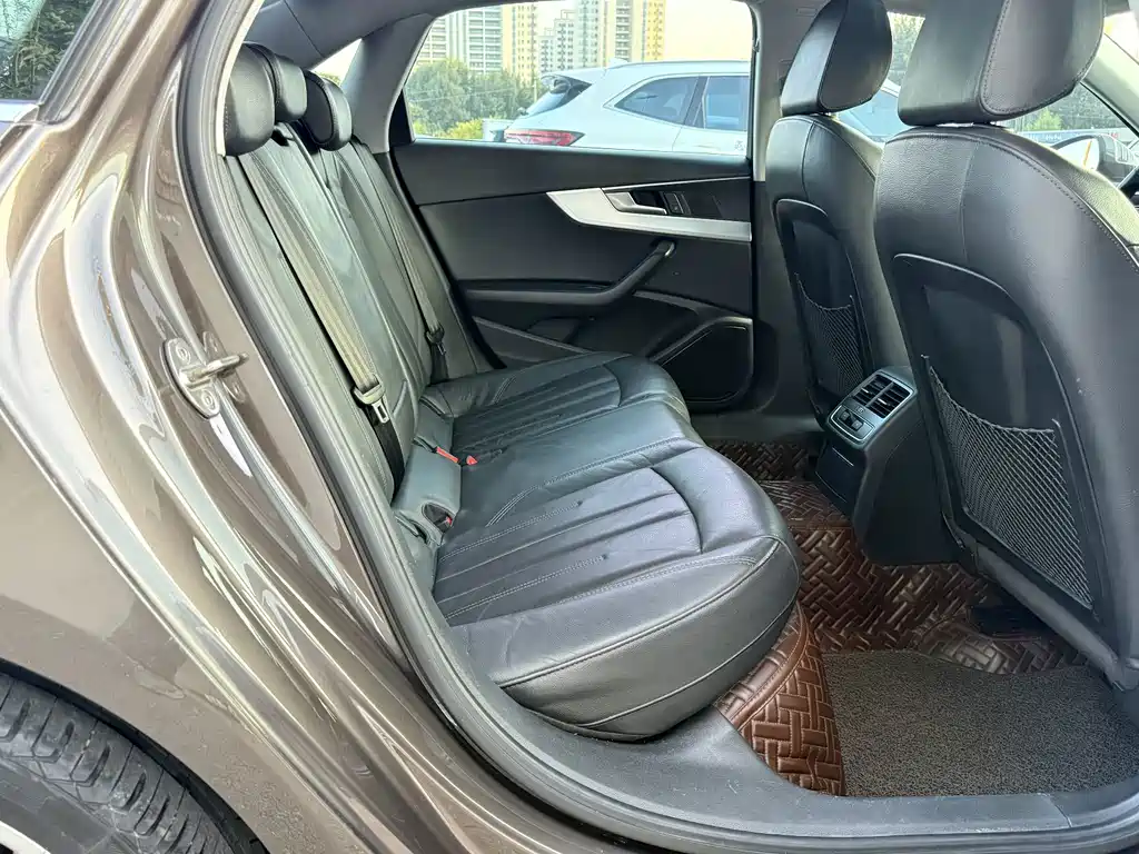 Audi A4L — миниатюра 15