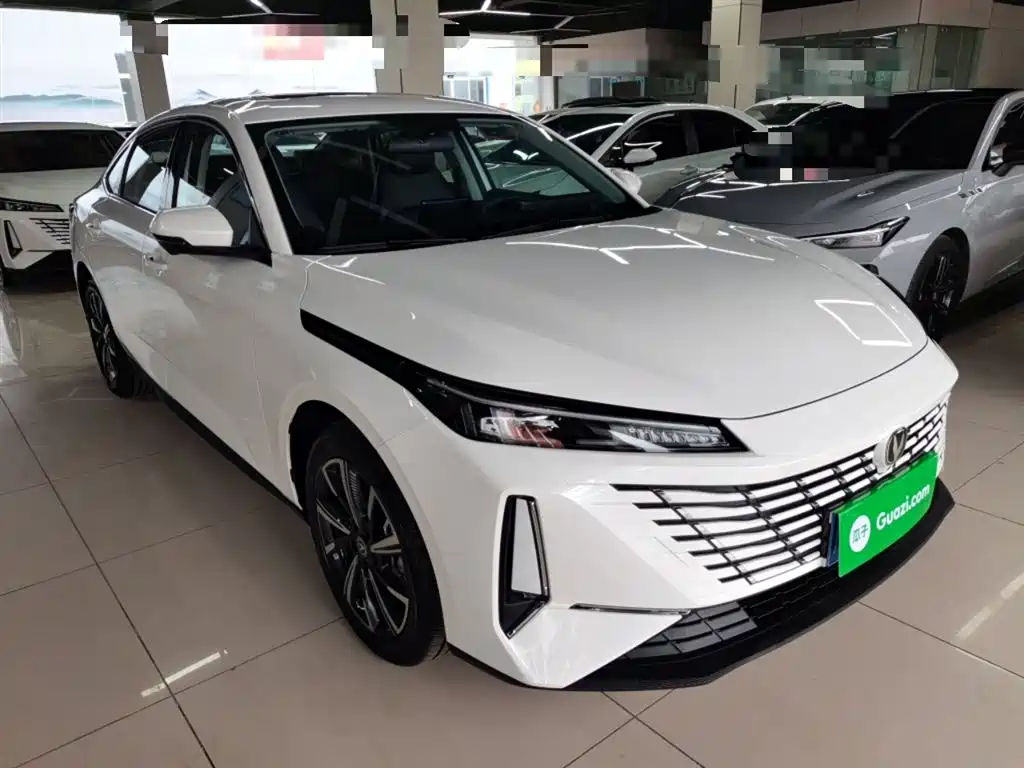Changan Eado 2025 1.5T 500Bar Luxury