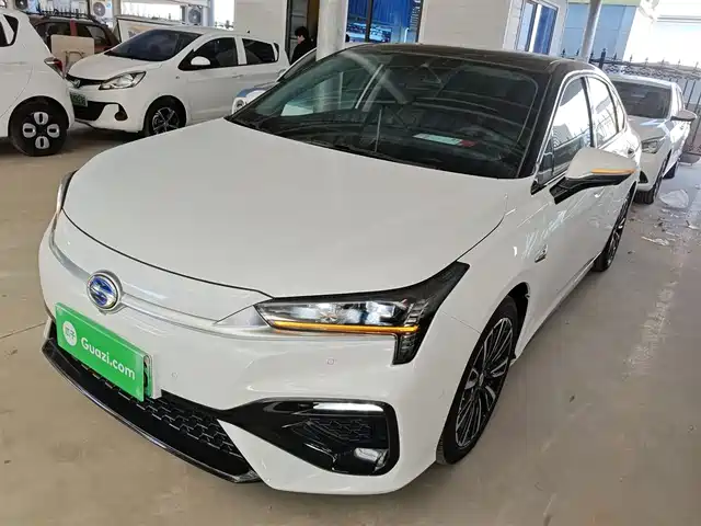 2020 GAC Aion S