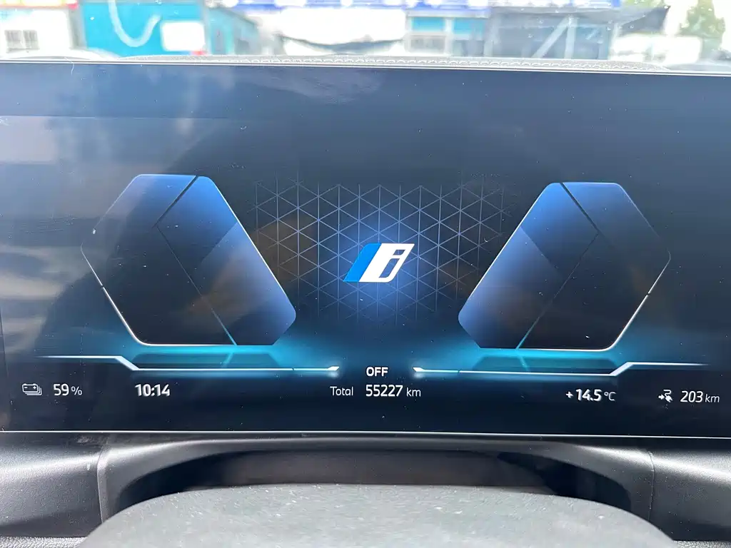 BMW i3 — миниатюра 10