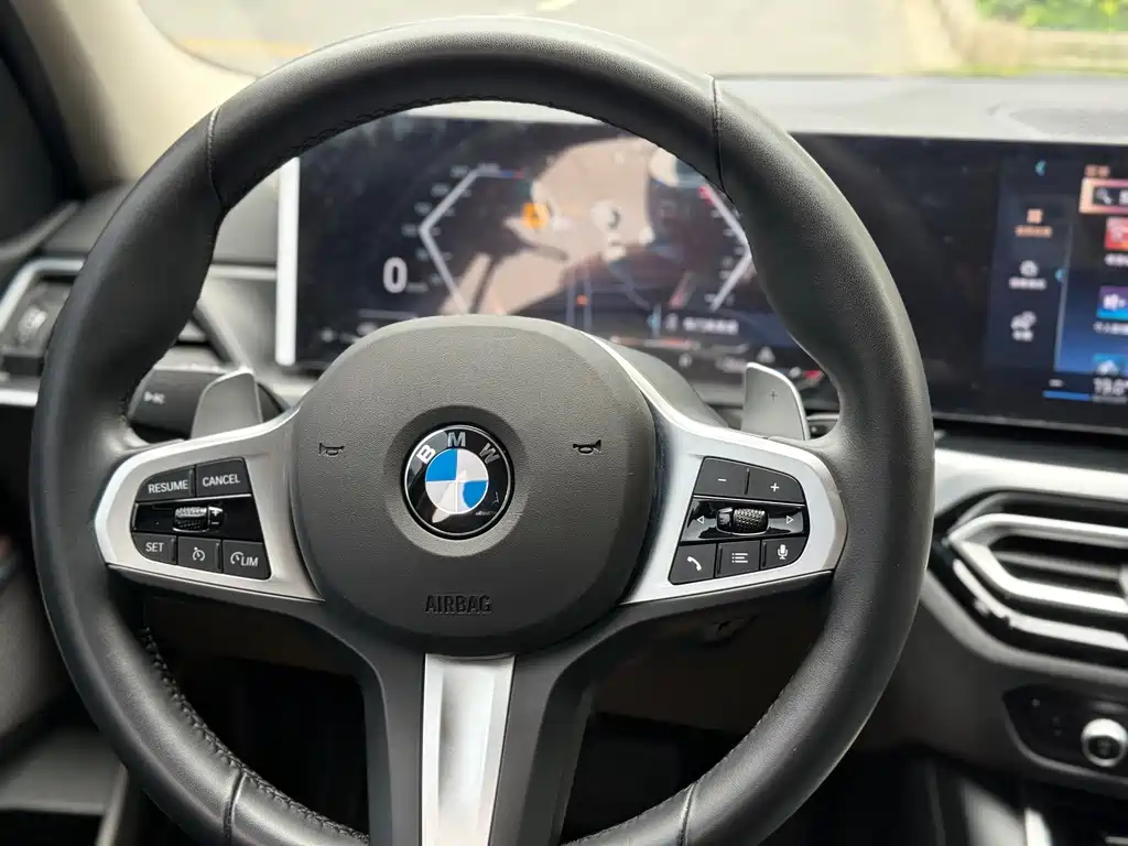 BMW 3 Series — миниатюра 11