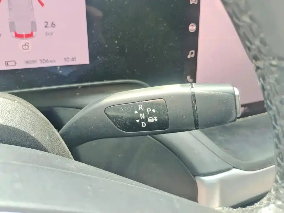XPeng P7 — миниатюра 16