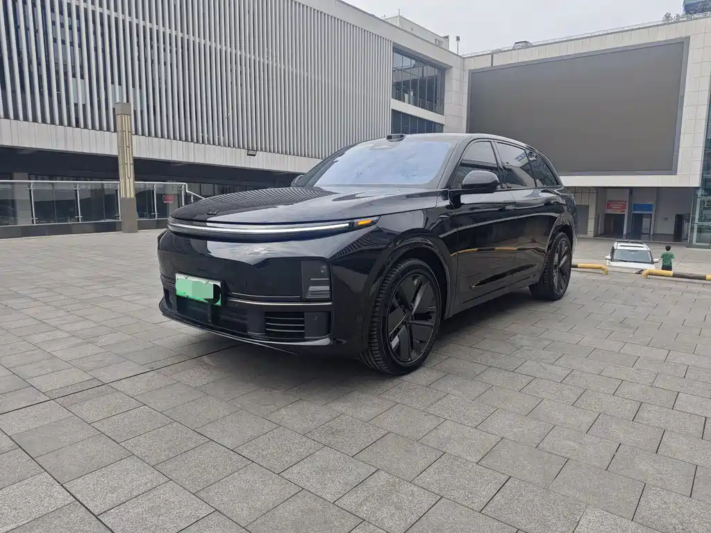 Li Auto Li L7 2025